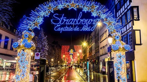 Coup d'envoi du marché de Noël de Strasbourg 